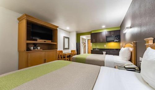 Quadruple Room - Disability Access - Non-Smoking