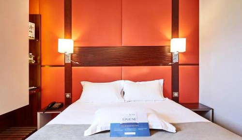 Double Room with One Double Bed