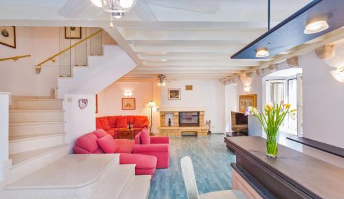 Three-Bedroom Townhouse
