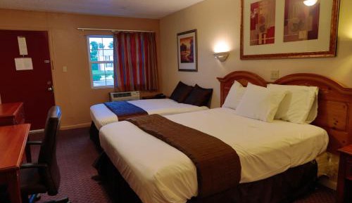 King Suite with Spa Bath