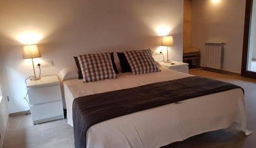 Twin Room with Extra Bed