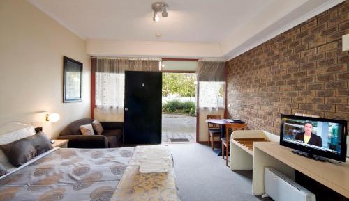 Queen Room - Disability Access