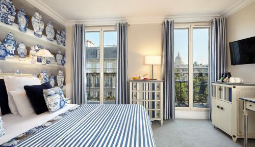 Deluxe Double Room with Balcony