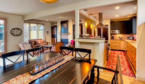 Two-Bedroom Townhouse