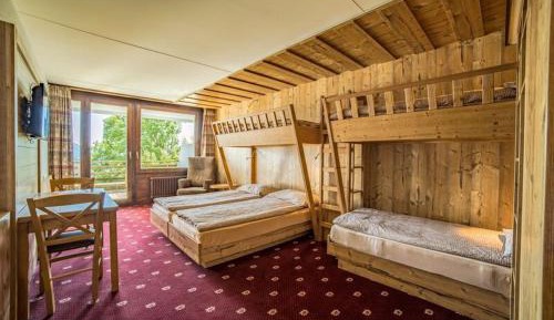 Family Room (5 beds)