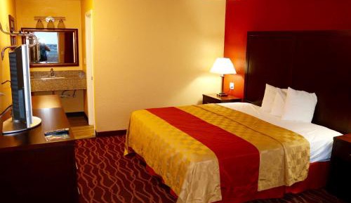 King Room - Non-Smoking- No-pets