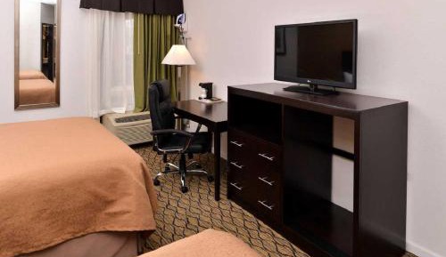 Queen Room with Two Queen Beds