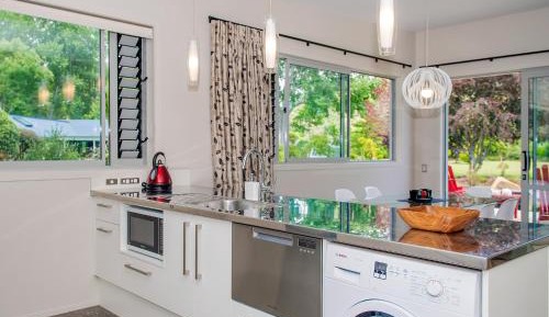 Three-Bedroom Holiday Home with Garden View