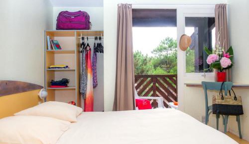 Double or Twin Room (2 Adults)