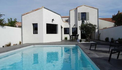 Four-Bedroom Holiday Home