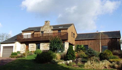 Six-Bedroom House