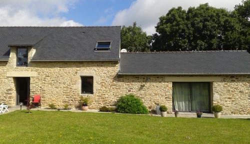 Studio with Garden View