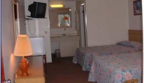 Double Room with Two Double Beds - Non-Smoking