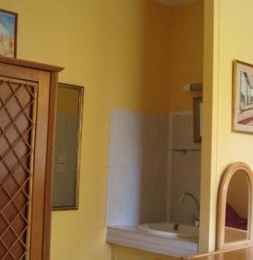 Triple Room with Shared Bathroom