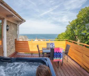 Three-Bedroom Apartment with Sea View