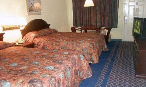 Smoking Double Queen Room