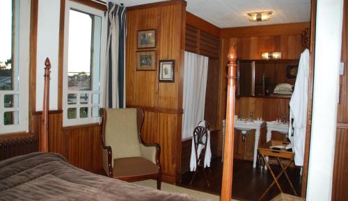 Double Room - Voilier