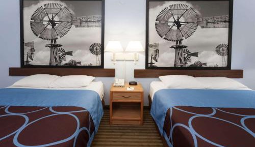 Queen Room with Two Queen Beds - Non-Smoking