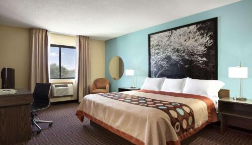 King Room - Non-Smoking
