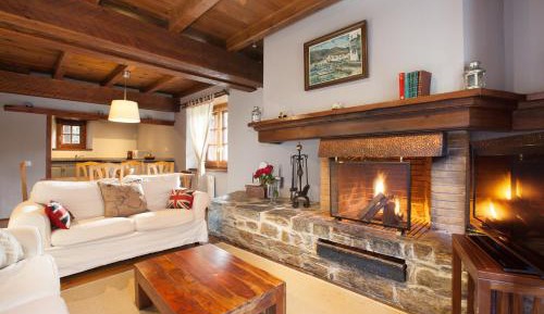 Three Bedroom Apartament with Fireplace