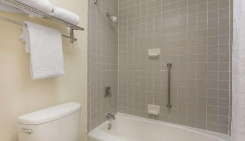Double Room with Two Double Beds - Non-Smoking