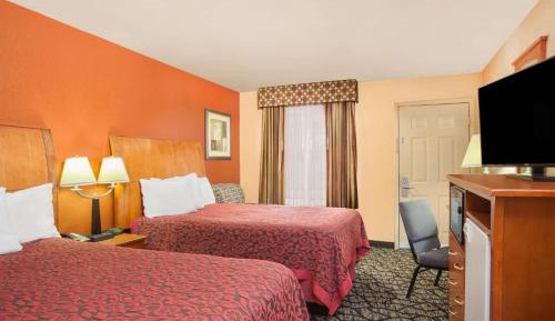 Double Room with Two Double Beds - Smoking