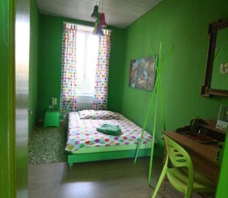 Single Room with Shared Bathroom