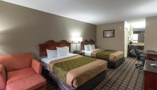 Queen Room with Two Queen Beds - Non-Smoking