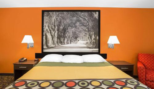 King Room - Non-Smoking