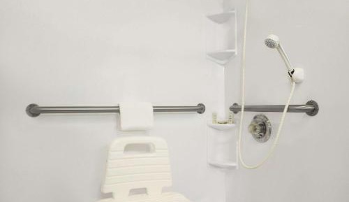 Queen Room - Mobility Access/Non-Smoking