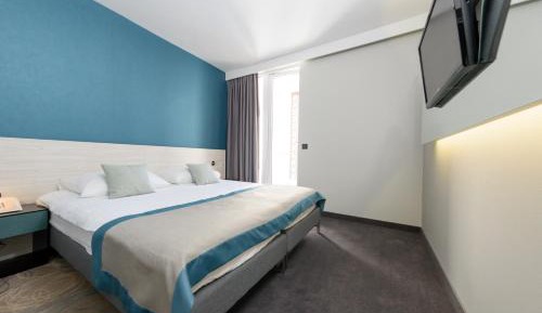 Superior Suite with Balcony