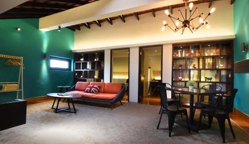 Two-Bedroom Loft Holiday Home with River View