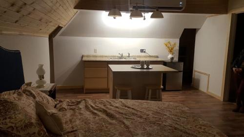 Superior King Suite