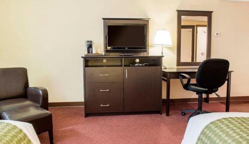 Queen Room - Non-Smoking