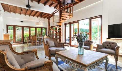 Villa with Private Pool