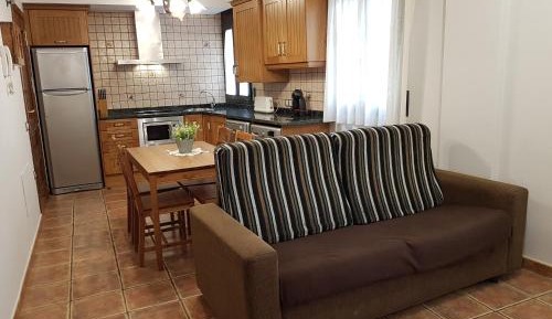 Two-Bedroom Superior Apartment (4 adults)
