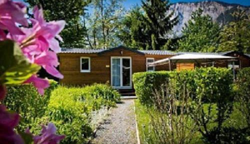 Mobile Home (4 People)