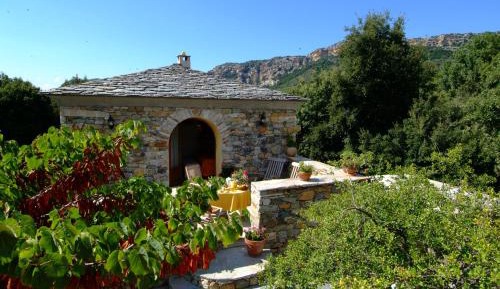 Classic One-Bedroom Cottage