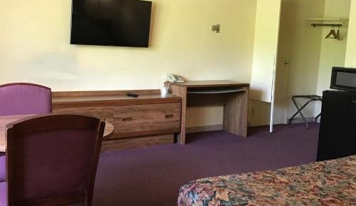 King Room - Non-Smoking