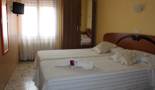 Economy Double or Twin Room