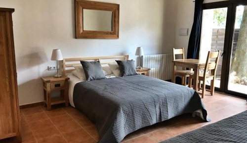 Suite with Garden View