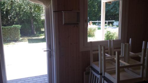 Small Cottage with shared Toilet and Bath (492 ft away)