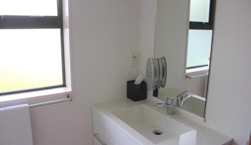 Studio with Spa Bath