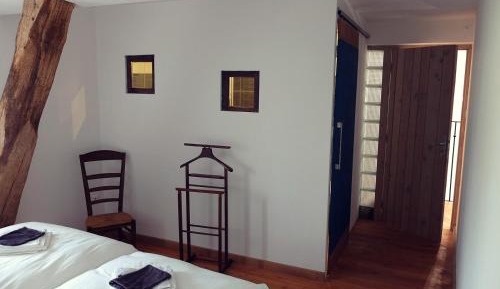 Twin Room with Private Bathroom