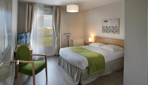 Standard Apartment with Balcony or Terrace