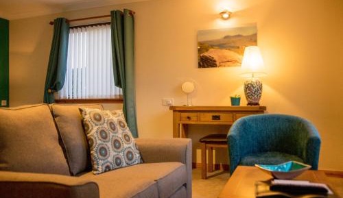 Queen Room with Garden View