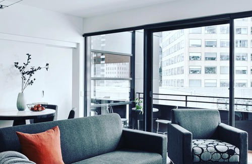 Wantirna South Hotel | Punthill Knox