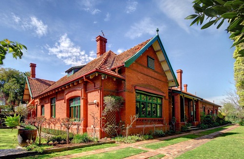 North Adelaide Hotel | Buxton Manor