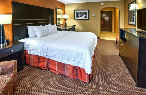 Tire Hill Hotel | Hampton Inn Johnstown