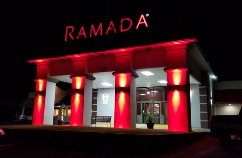 Mountain Home Hotel | Ramada by Wyndham Mountain Home